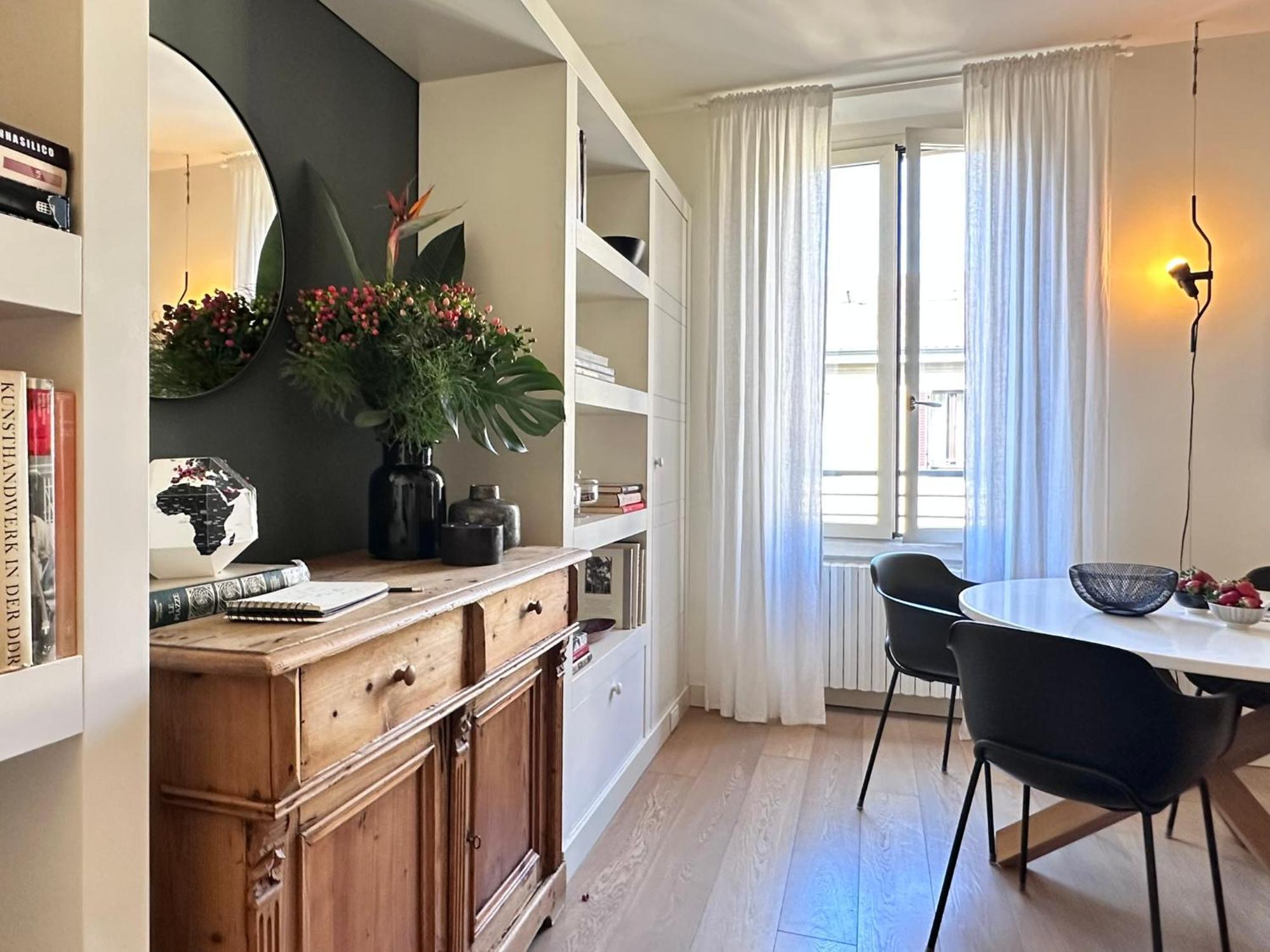 Lily Pads -Elegant Apartment- In The City Center Milano Exteriör bild