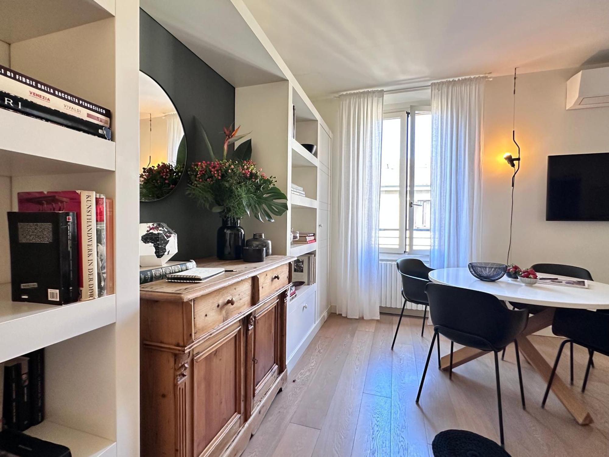 Lily Pads -Elegant Apartment- In The City Center Milano Exteriör bild