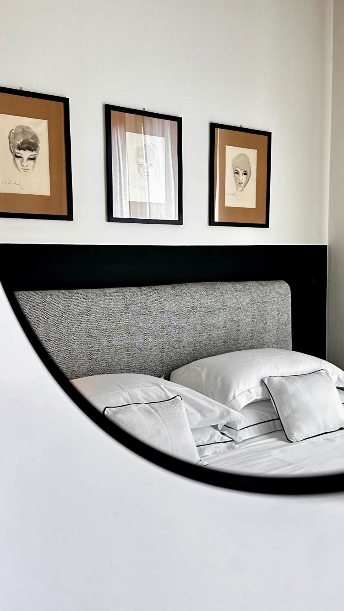 Lily Pads -Elegant Apartment- In The City Center Milano Exteriör bild